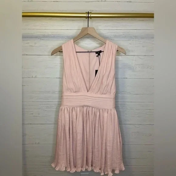 NBD Tonia Mini Dress Size M - Picture 4 of 11